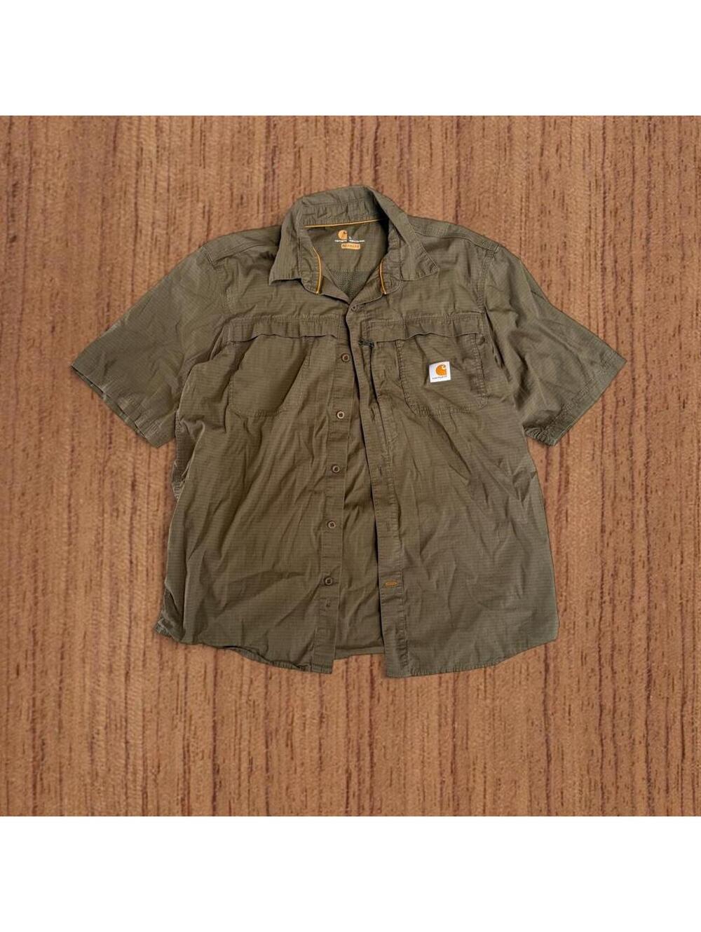 Vintage Carhartt short sleeve button up shirt in olive green